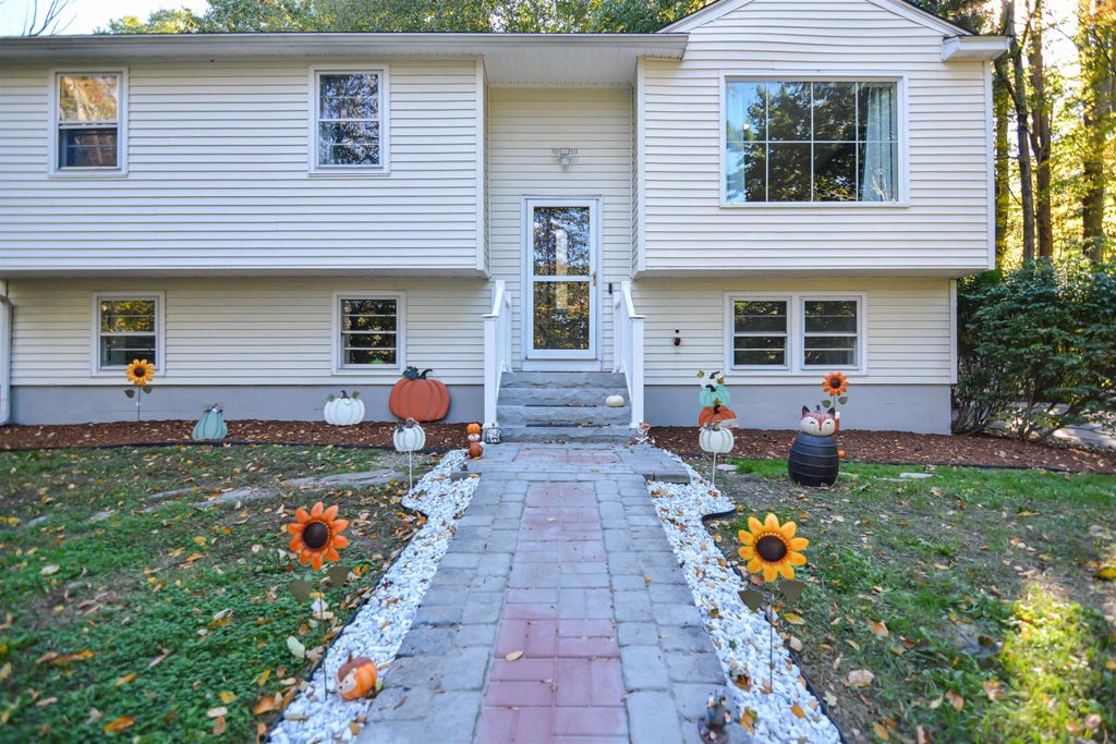 183 Chester Road, Derry, NH 03038