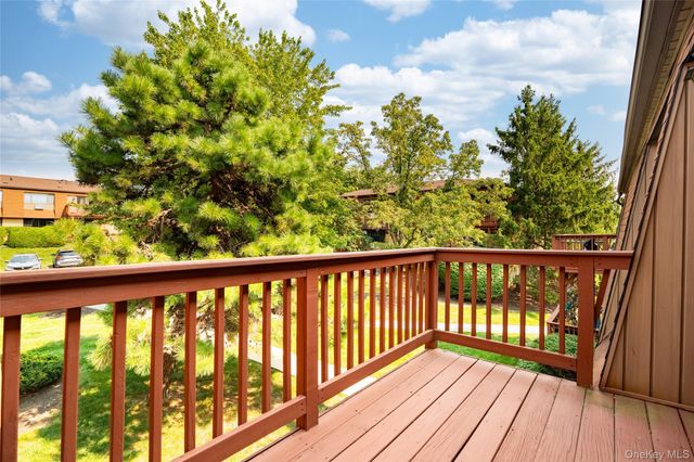 24 Richard Court, Pomona, NY 10970