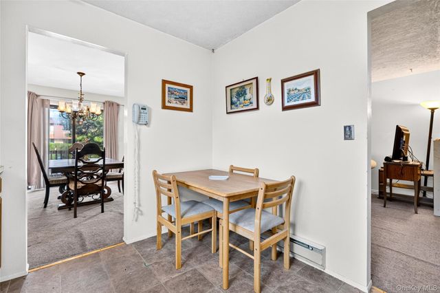 24 Richard Court, Pomona, NY 10970