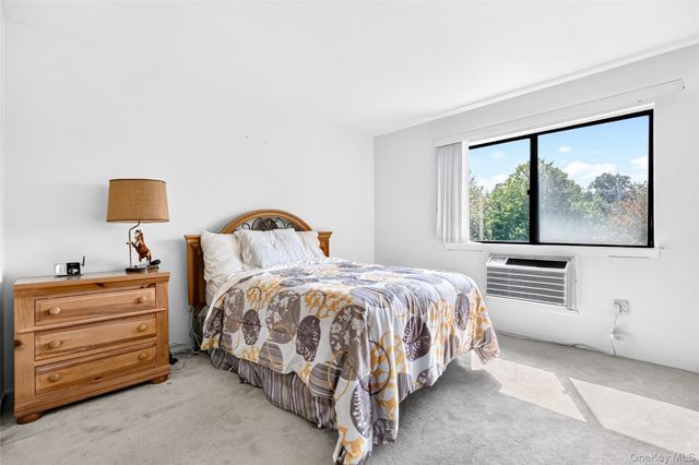 24 Richard Court, Pomona, NY 10970