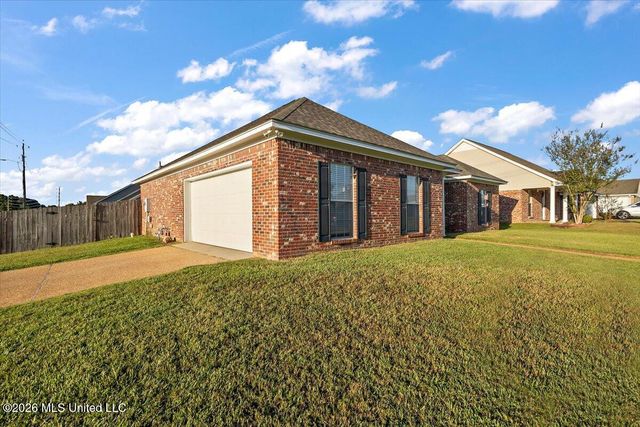 220 White Oak Place, Pearl, MS 39208
