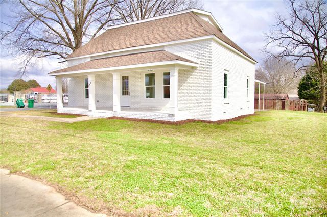 405 Aquadale Road, Albemarle, NC 28001