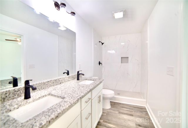 405 Aquadale Road, Albemarle, NC 28001