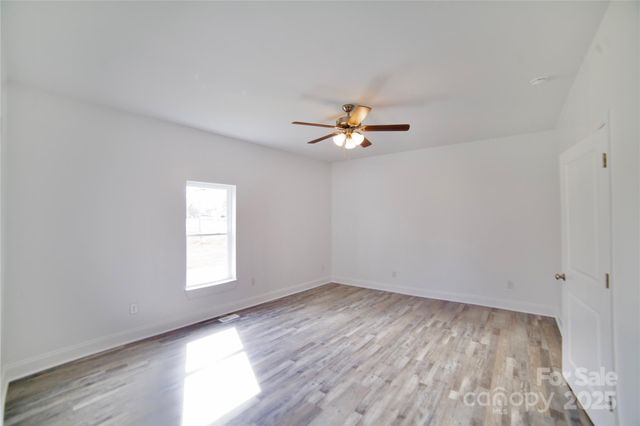 405 Aquadale Road, Albemarle, NC 28001