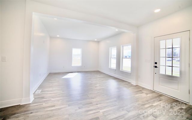 405 Aquadale Road, Albemarle, NC 28001