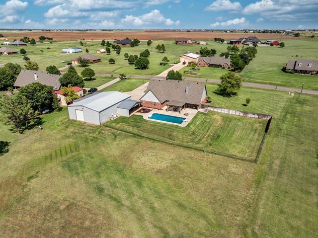 8277 Rockcliff Way, Piedmont, OK 73078