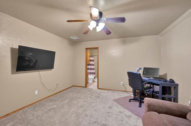 8277 Rockcliff Way, Piedmont, OK 73078