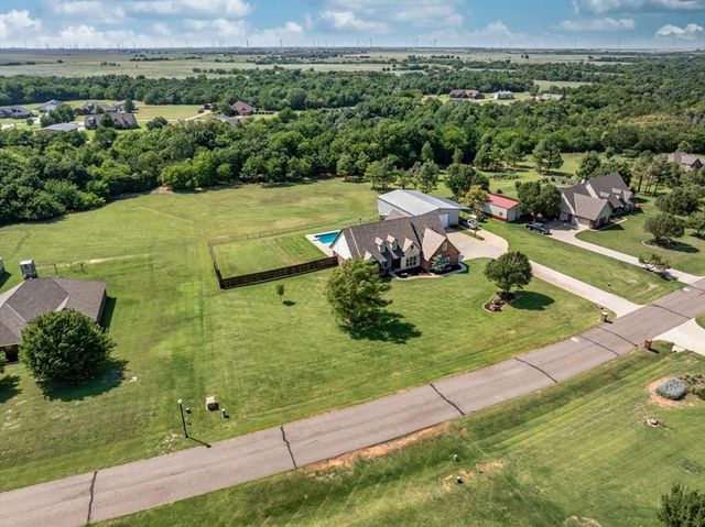 8277 Rockcliff Way, Piedmont, OK 73078