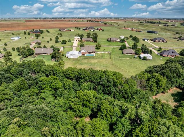8277 Rockcliff Way, Piedmont, OK 73078