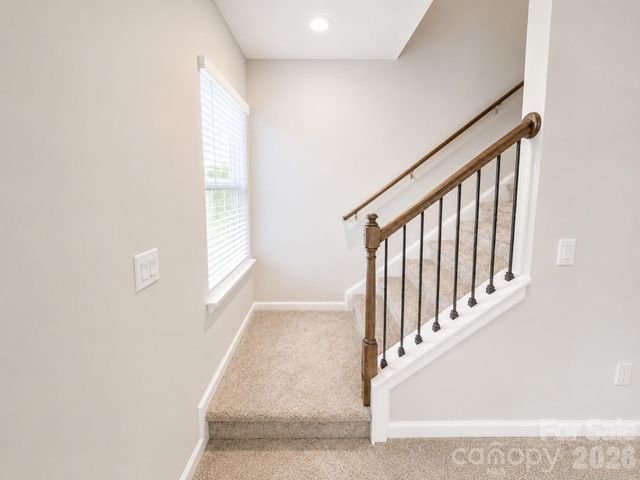 5048 Deisy May Lane, Matthews, NC 28105