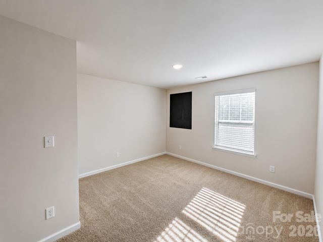 5048 Deisy May Lane, Matthews, NC 28105