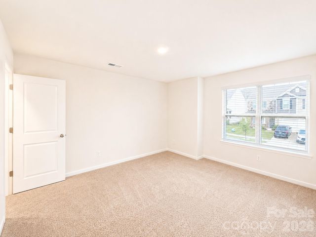 5048 Deisy May Lane, Matthews, NC 28105