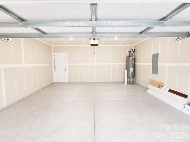 5048 Deisy May Lane, Matthews, NC 28105
