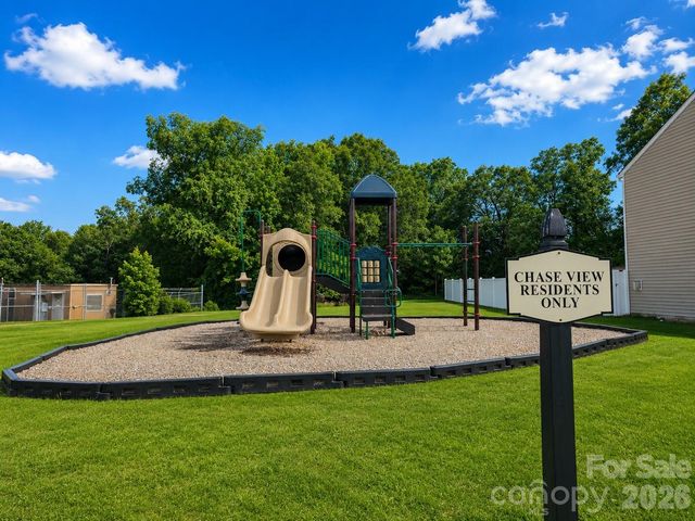 5048 Deisy May Lane, Matthews, NC 28105