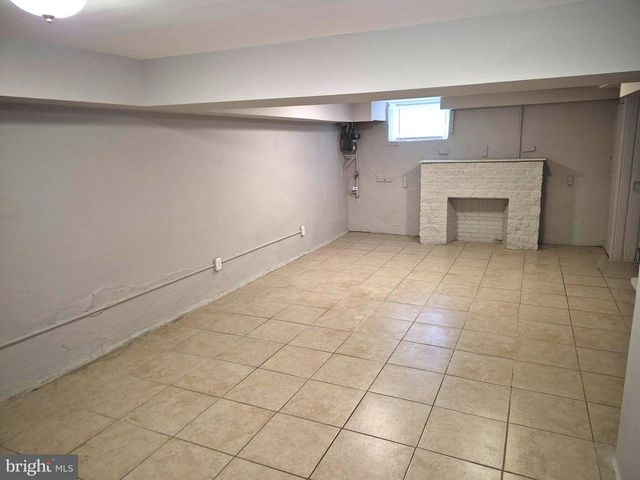 929 E 41ST ST, Baltimore, MD 21218