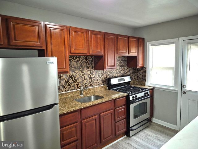 929 E 41ST ST, Baltimore, MD 21218