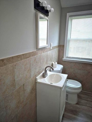 929 E 41ST ST, Baltimore, MD 21218