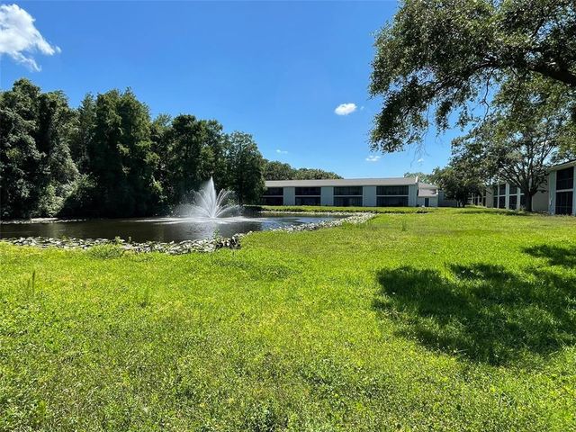 7506 STILLRIDGE DRIVE J, Tampa, FL 33615
