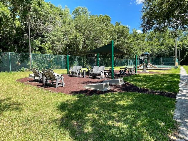 7506 STILLRIDGE DRIVE J, Tampa, FL 33615