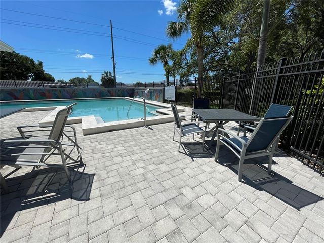 7506 STILLRIDGE DRIVE J, Tampa, FL 33615