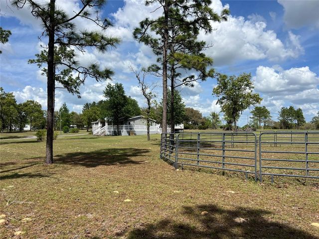 5351 NE 121ST TERRACE, Williston, FL 32696