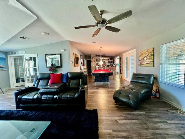 5351 NE 121ST TERRACE, Williston, FL 32696