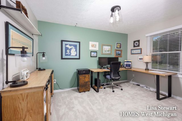 11025 56th Avenue, Allendale, MI 49401