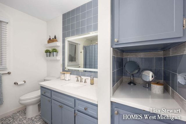 11025 56th Avenue, Allendale, MI 49401