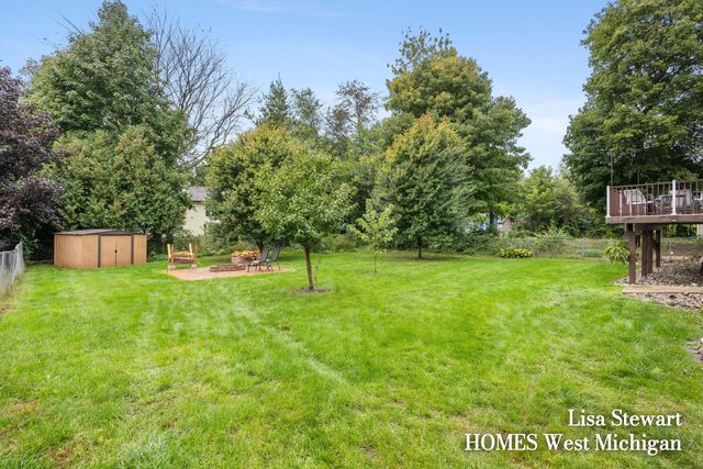 11025 56th Avenue, Allendale, MI 49401