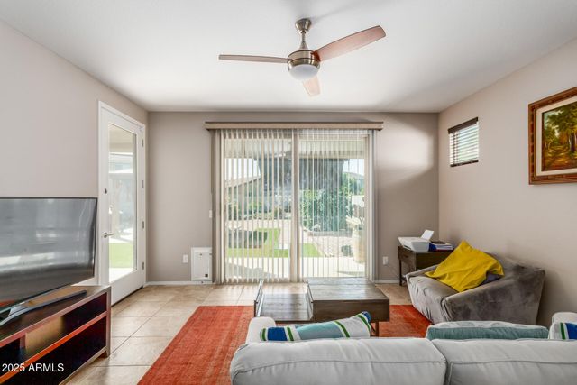 8532 S 40TH Glen, Laveen, AZ 85339