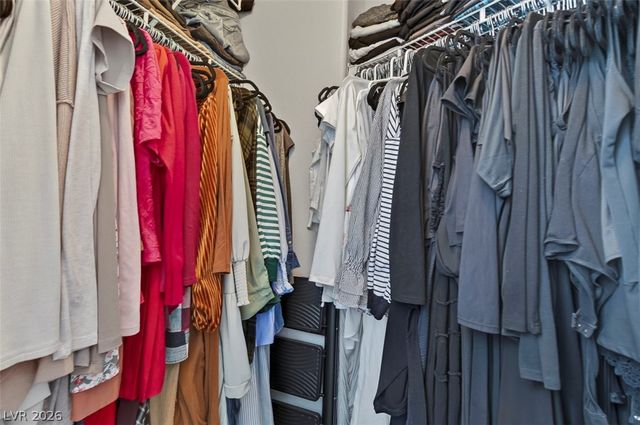 9504 Log Jam Street, Las Vegas, NV 89178