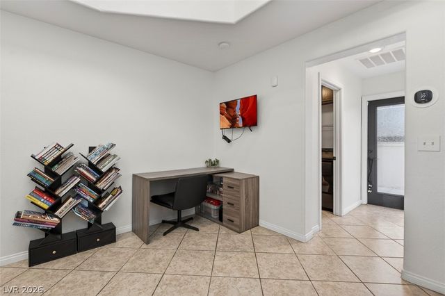 9504 Log Jam Street, Las Vegas, NV 89178