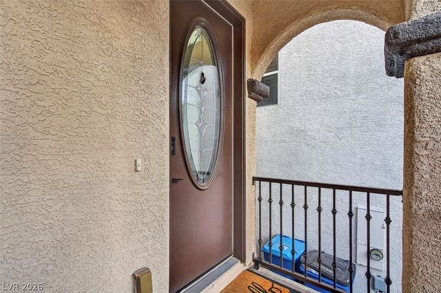 9504 Log Jam Street, Las Vegas, NV 89178