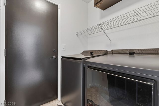 9504 Log Jam Street, Las Vegas, NV 89178