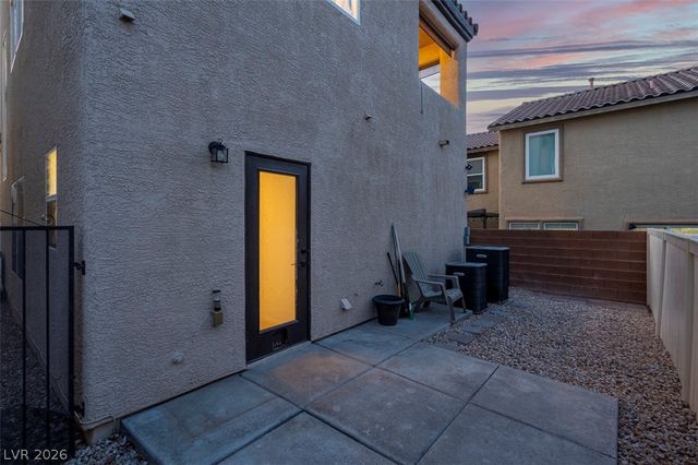 9504 Log Jam Street, Las Vegas, NV 89178