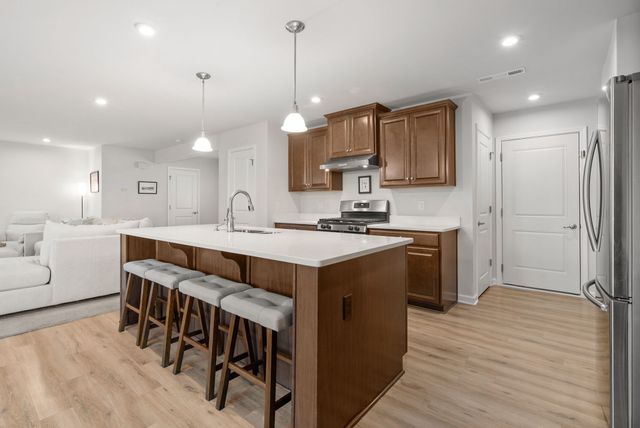 823 Dean Dr, Mount Juliet, TN 37122