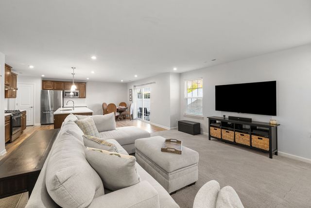 823 Dean Dr, Mount Juliet, TN 37122