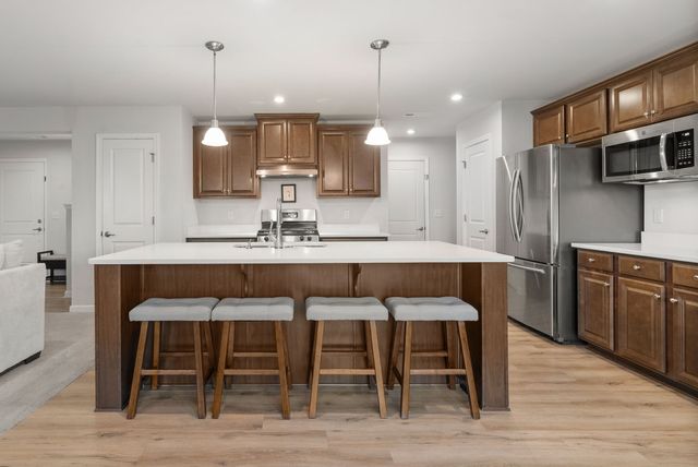 823 Dean Dr, Mount Juliet, TN 37122