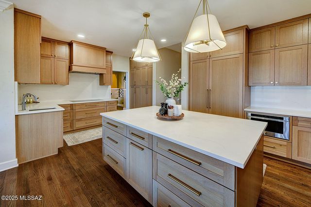 3731 E Sumo Septimo, Tucson, AZ 85718