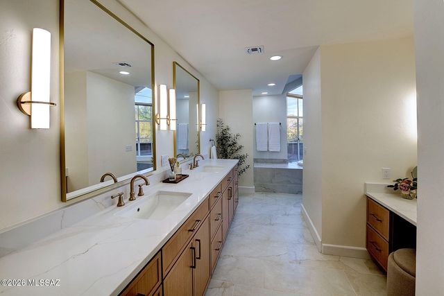 3731 E Sumo Septimo, Tucson, AZ 85718