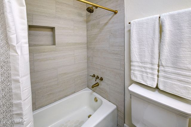 3731 E Sumo Septimo, Tucson, AZ 85718