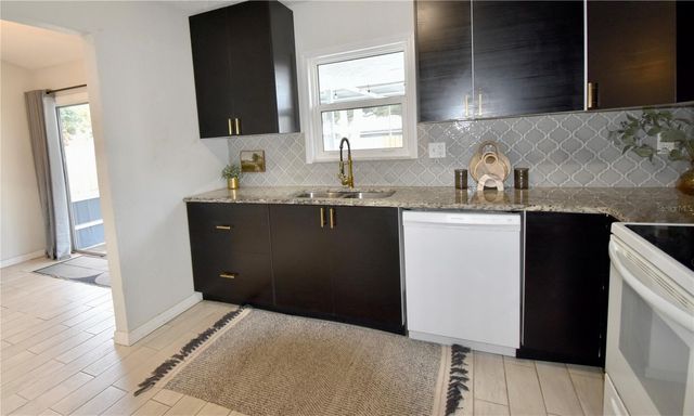 7925 MITCHELL RANCH ROAD, New Port Richey, FL 34655