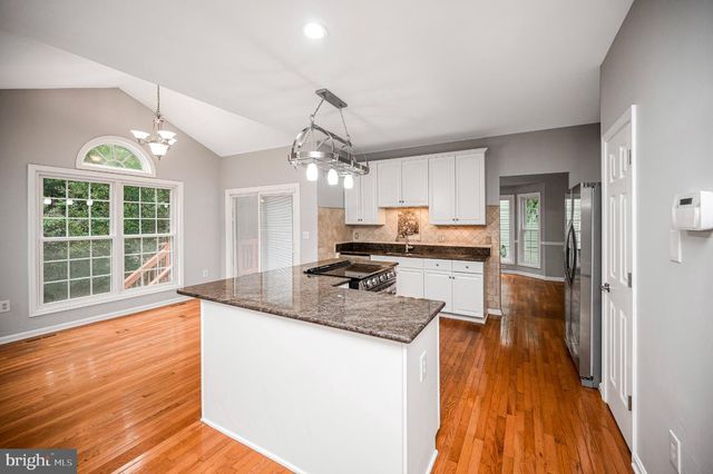 1 SAINT MARYS LN, Stafford, VA 22556