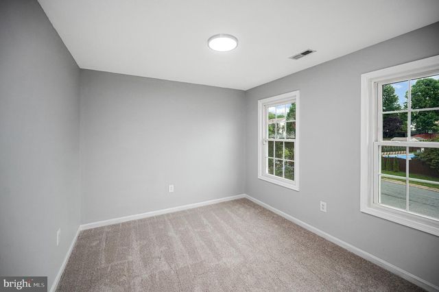 1 SAINT MARYS LN, Stafford, VA 22556