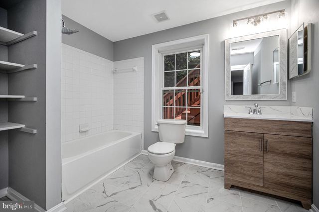 1 SAINT MARYS LN, Stafford, VA 22556