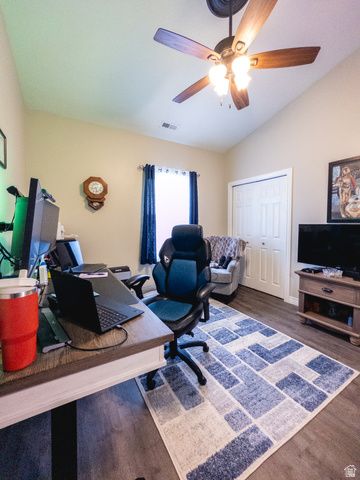 752 W CLUB OAKS DR, Sandy, UT 84070