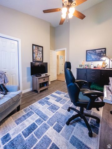 752 W CLUB OAKS DR, Sandy, UT 84070