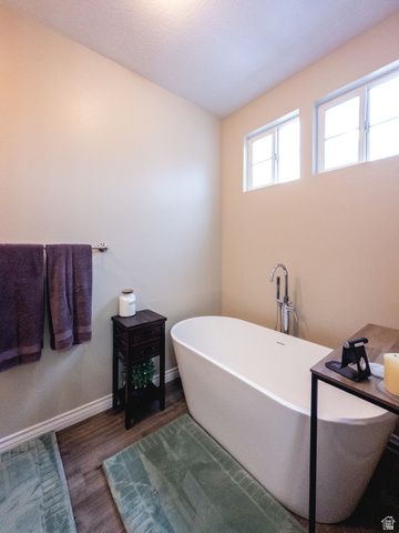 752 W CLUB OAKS DR, Sandy, UT 84070