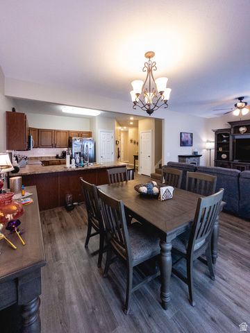 752 W CLUB OAKS DR, Sandy, UT 84070