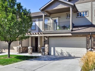 752 W CLUB OAKS DR, Sandy, UT 84070
